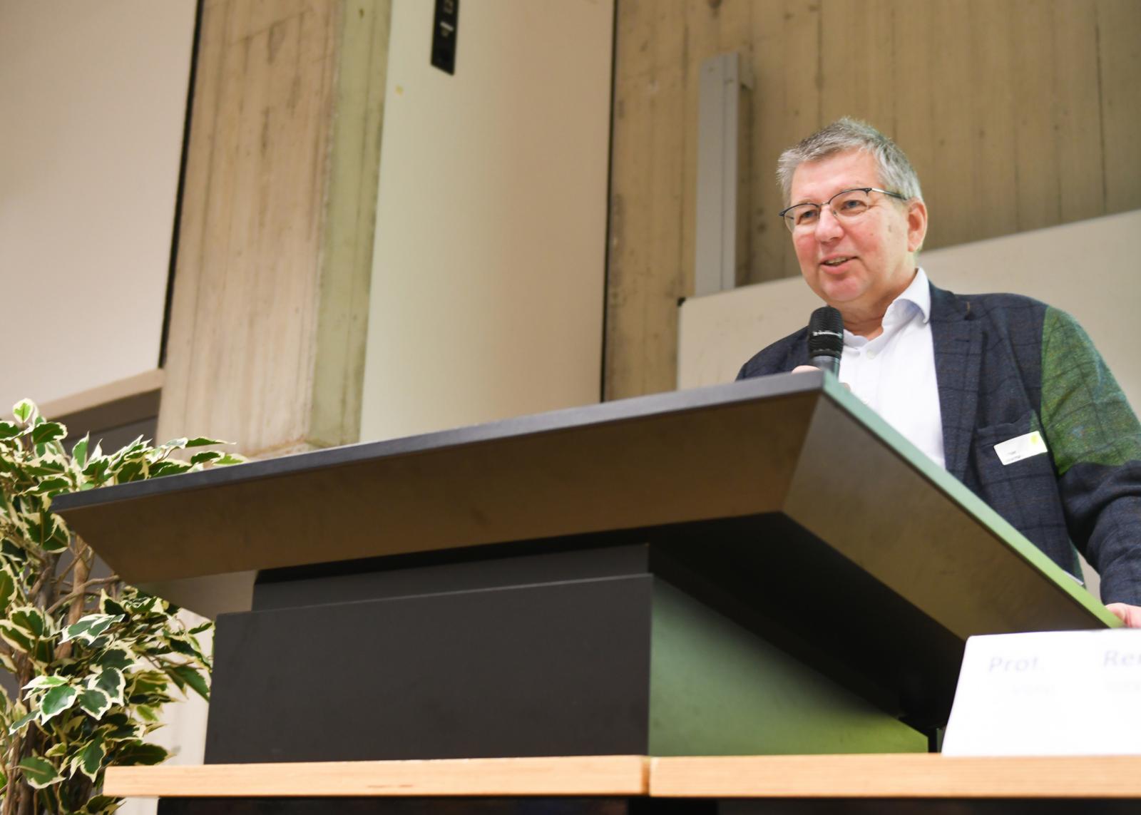 Prof. Dr. Rüdiger Ostermann eröffnete den DGP-Hochschultag. (FH Münster/Katharina Kipp)