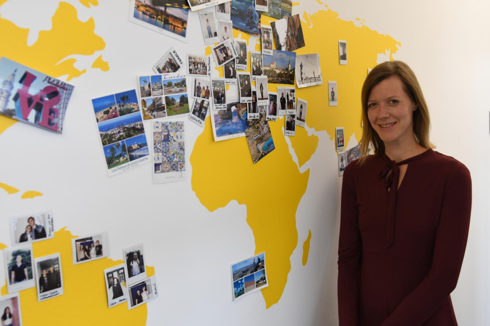 Ein Auslandsaufenthalt lohnt sich – da ist sich Maike Opie sicher. Sie ist Erasmus-Expertin im International Office der FH Münster. (Foto: FH Münster/Frederik Tebbe)
