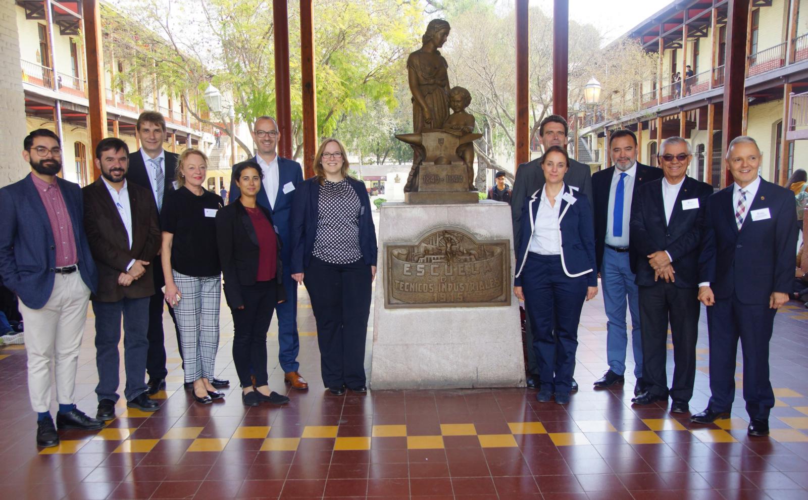 Vertreter*innen der drei Hochschulen haben sich im August 2019 in Chile getroffen, um die Grundzüge der Studiengänge durchzusprechen. (Foto: privat) 