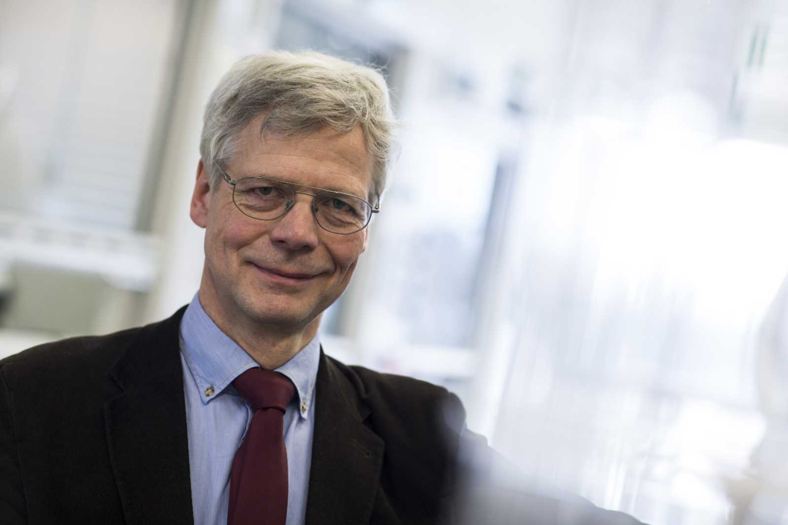 Prof. Dr. Thomas Schupp ist Toxikologe am Fachbereich Chemieingenieurwesen der FH Münster. (Foto: FH Münster/Wilfried Gerharz)