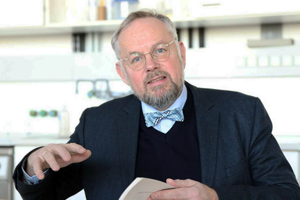 Prof. Dr. Joachim Gardemann ist Mediziner und Leiter des Kompetenzzentrums Humanitäre Hilfe. (Foto: FH Münster/FB Oecotrophologie – Facility Management)
