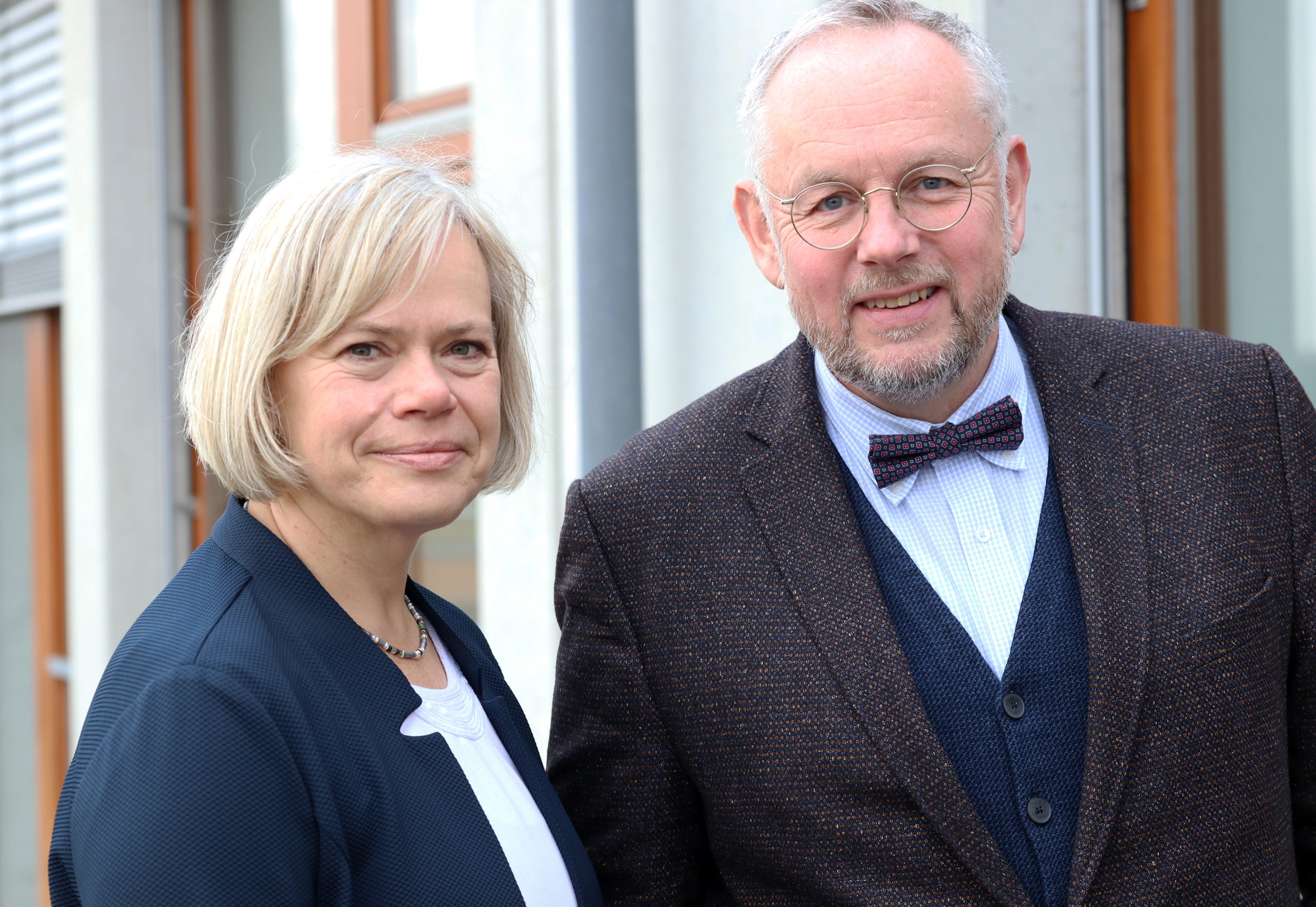 Petra Seyfferth und Prof. Dr. Joachim Gardemann gehören zum Kompetenzzentrum Humanitäre Hilfe der FH Münster.